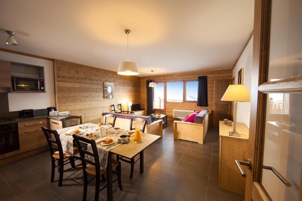 CGH Résidences&Spas les Chalets du Soleil Contemporain Saint-Martin-de-Belleville Habitación foto